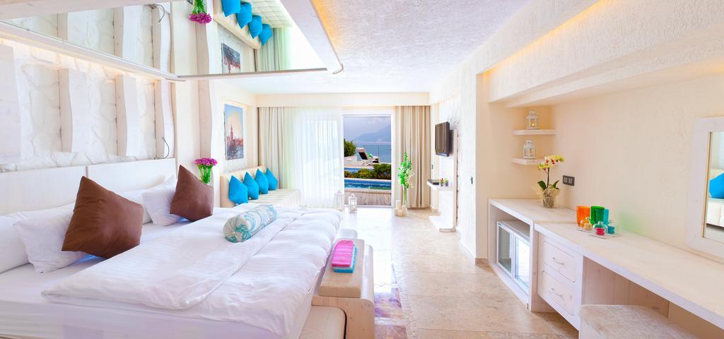 Peninsula Gardens Hotel - Adults Only Kas Quarto foto