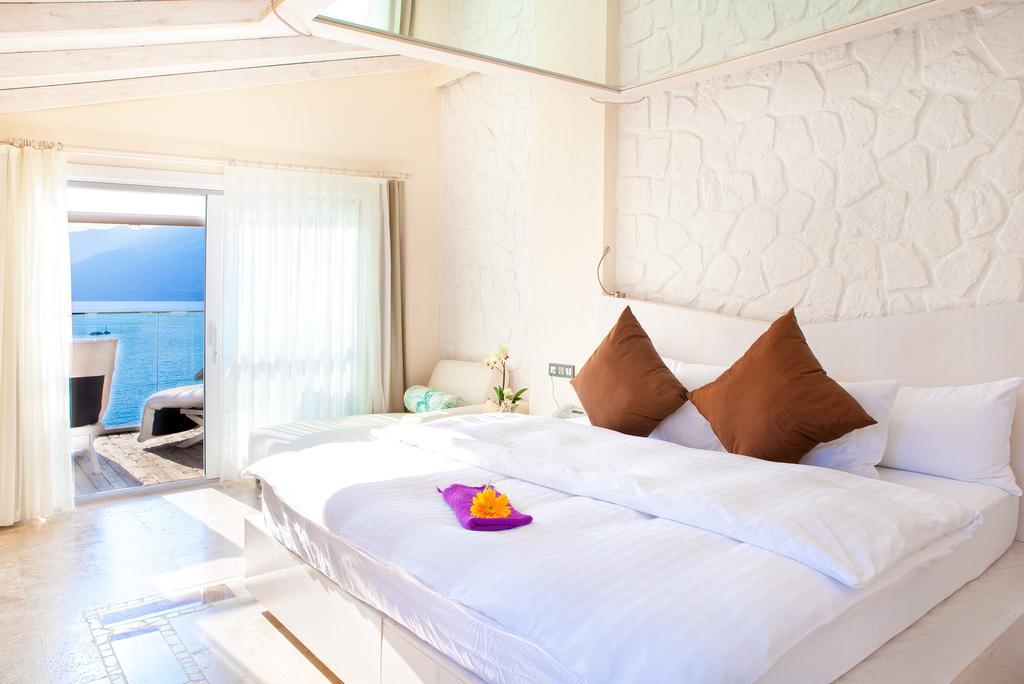 Peninsula Gardens Hotel - Adults Only Kas Quarto foto